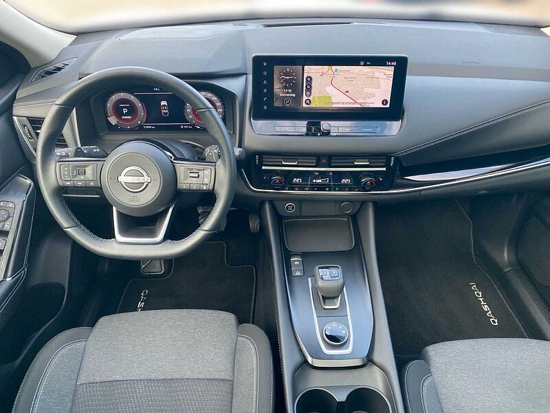 Nissan Qashqai N-Connect 4x4 AHZV 1,8t Anhängelast Navi