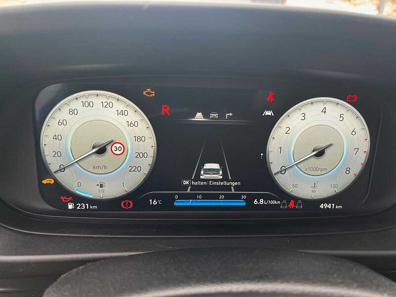 Hyundai i20 Connect &Go Navi Kamera Bose Allwetterreifen